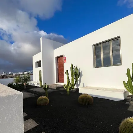 Casa Blanca - A Avec Piscine Privee Villa