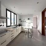 Casa Blanca - A Avec Piscine Privee Teguise (Lanzarote)