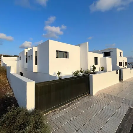 Casa Blanca - A Avec Piscine Privee *