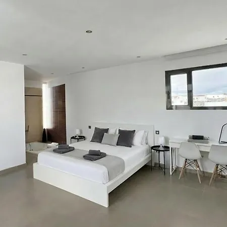 Casa Blanca - A Avec Piscine Privee * Teguise (Lanzarote)